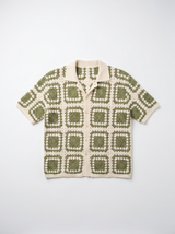 Tığ İşi Gömlek — Zeytin Yeşili Kare Desenli